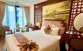 De la Soie Hotel & Travel